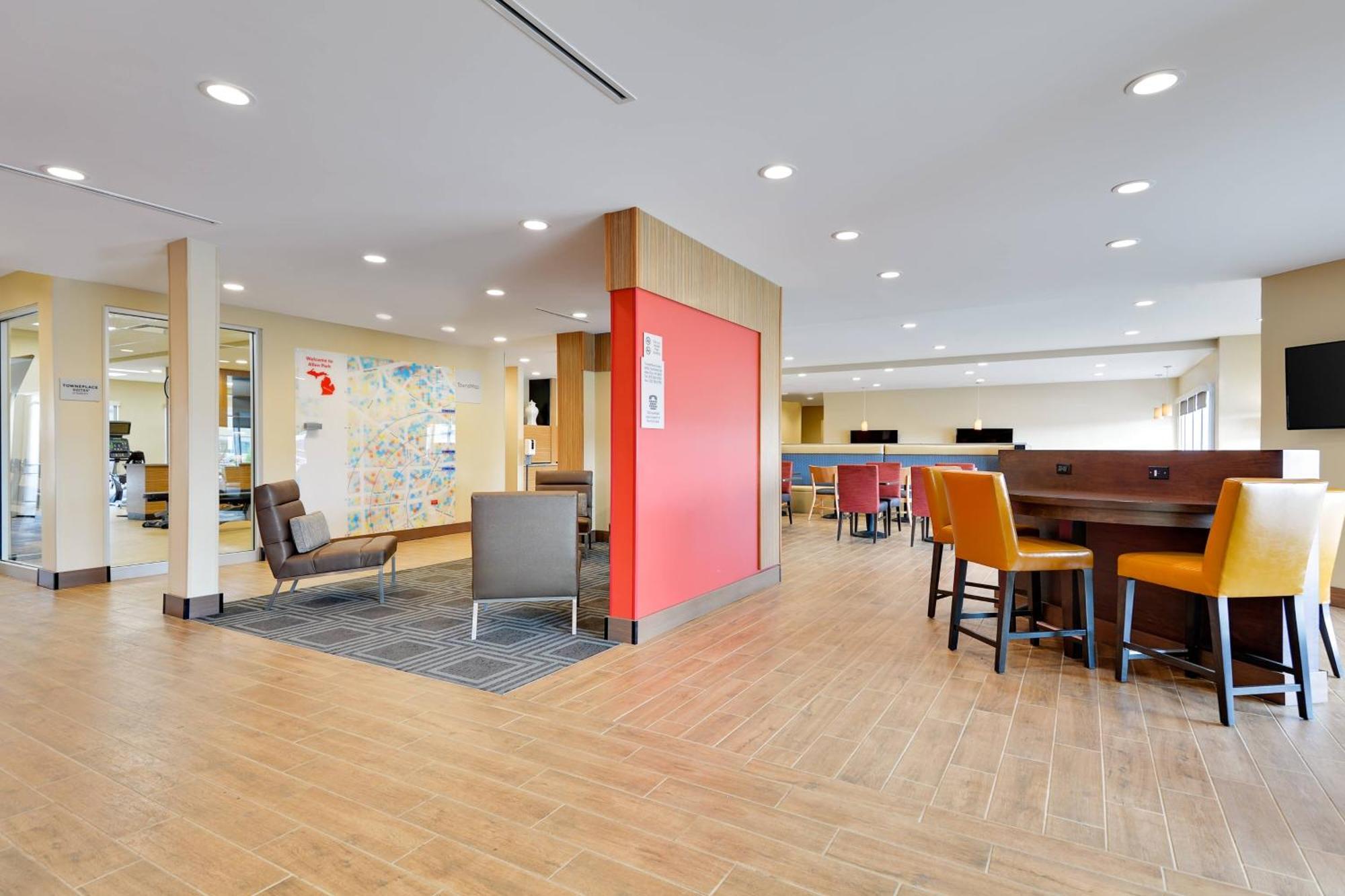 Towneplace Suites By Marriott Detroit Allen Park Exterior photo